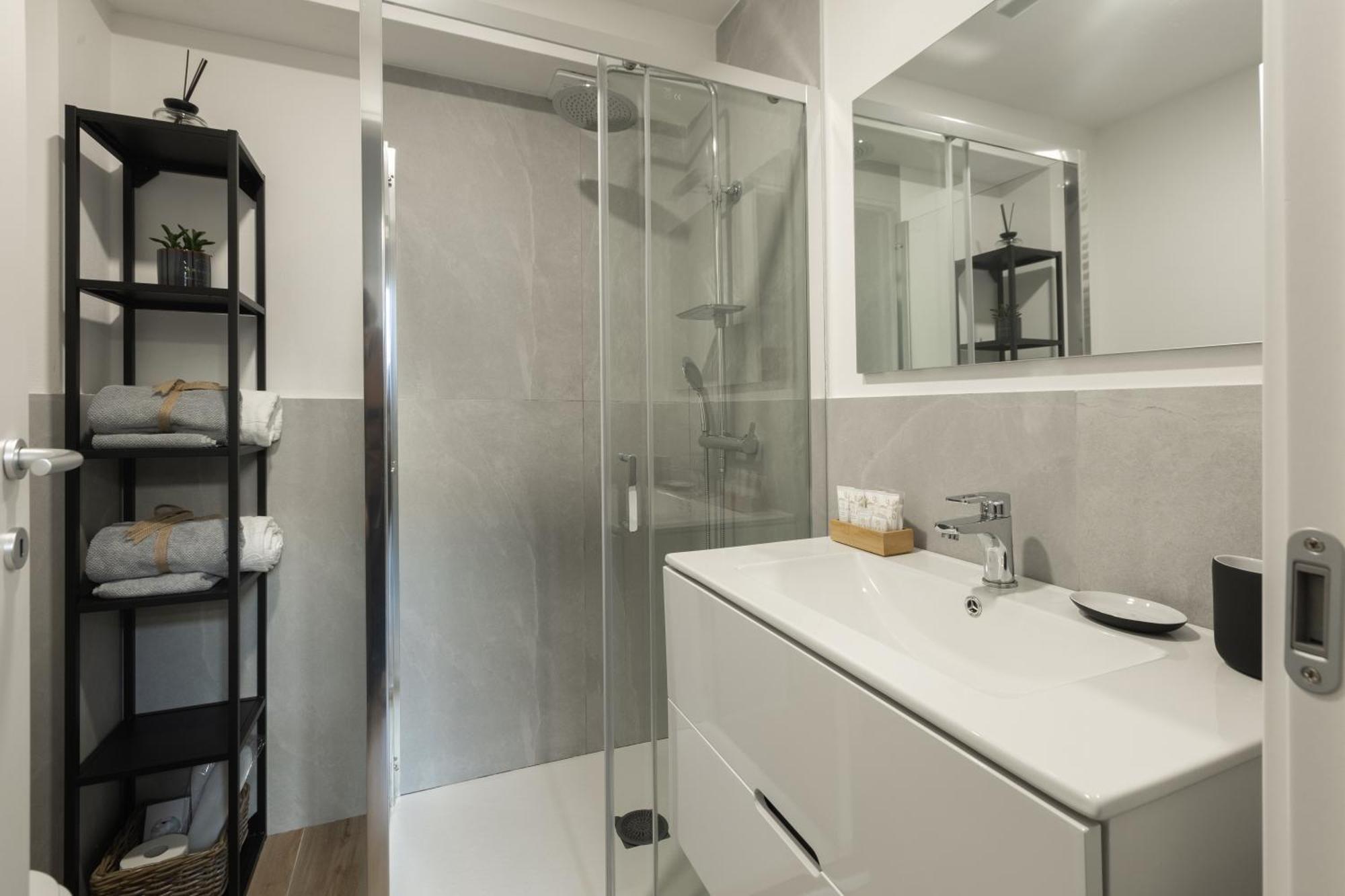 Moderno E Confortevole Loft Tra Navigli E Bocconi Milánó Kültér fotó