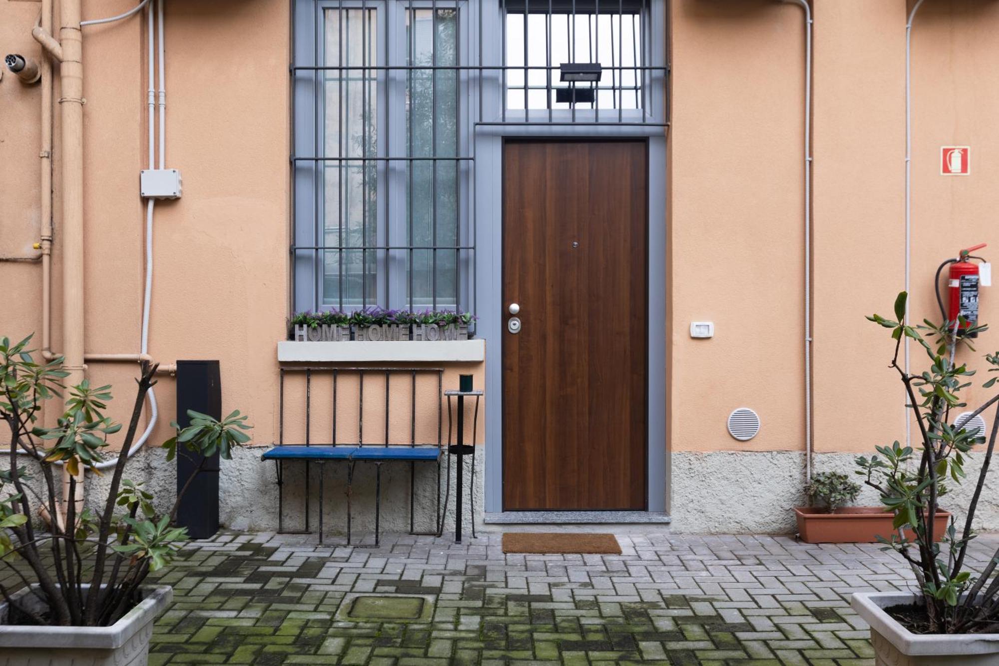 Moderno E Confortevole Loft Tra Navigli E Bocconi Milánó Kültér fotó
